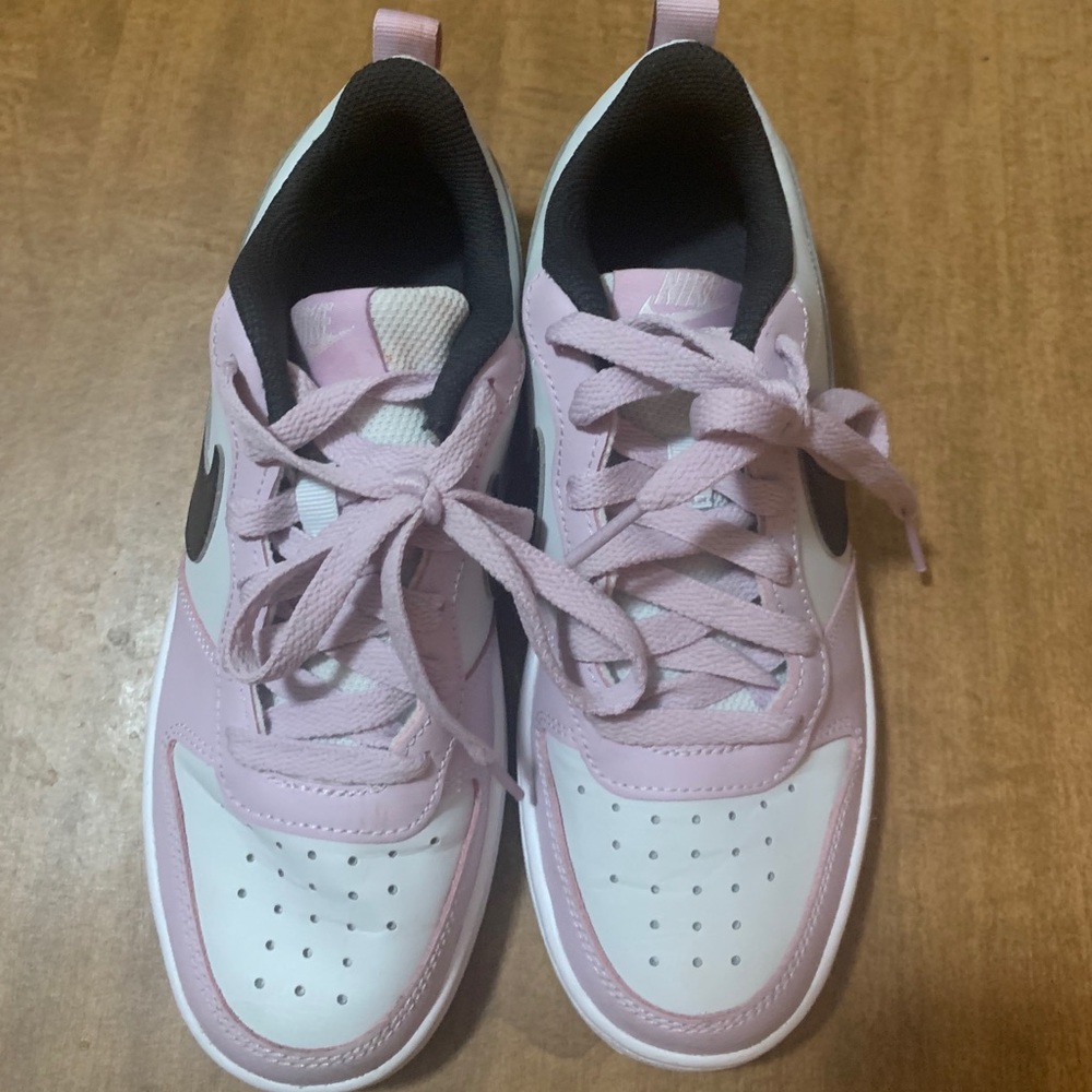 Nike 4y